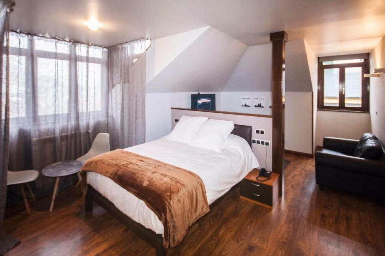 Hospedium Hotel La Casona Del Conde Norena ภายนอก รูปภาพ